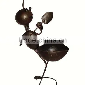 YS10189 Ant With Scoop Metal Yard Animals Made in Xiamen With Size 11.5*6.75*23" thumbnail-1