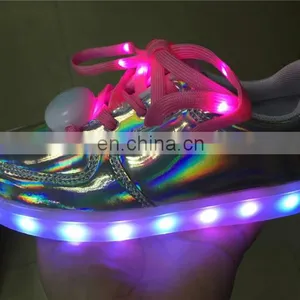 Factory Wholesale Price Low MOQ Sports Gift Simulation Children LED Light up Kids Shoes thumbnail-5