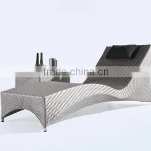 Dubai Outdoor Furniture Gray Cane Wicker Sun Lounger(DH-9574-3) thumbnail-1