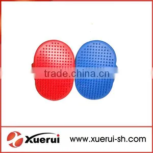 Pet Grooming Palm Brush, Pet Massage Brush thumbnail-1