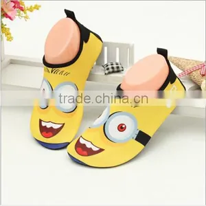 Whole Sale Fashionable Sponge Bob Summer Beach Breathable Skin Shoes thumbnail-3