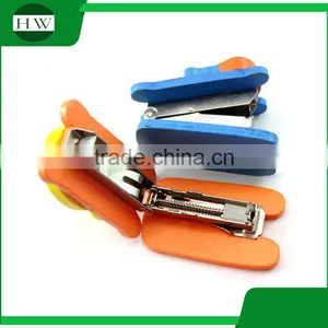 Wooden Mini Portable Office Stationery Funny Cartoon Animal Shaped Manual Paper Stitcher Stapling Machine Stapler thumbnail-3