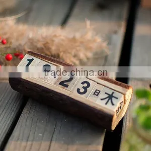 N534 Custom Wooden Calendar for Kids Wooden Desk Calendar Christmas Advent Calendar thumbnail-1