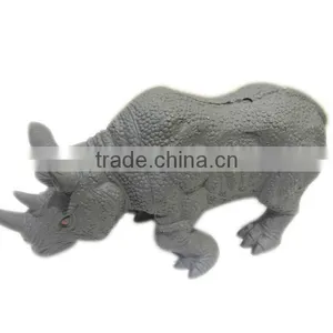 Hot Sellling ABS Classic Small Plastic Cow Toys With CE thumbnail-1