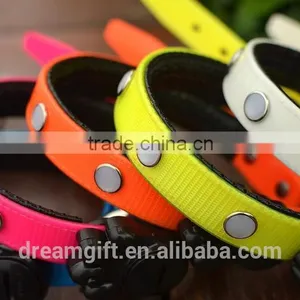 2015 New Design LED Flashing Dog Collar 6 PCS Diamond Amazing Beautiful Pet Collar thumbnail-5