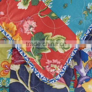 Evocative of Traditional Patchwork Design Quilt Cover thumbnail-5