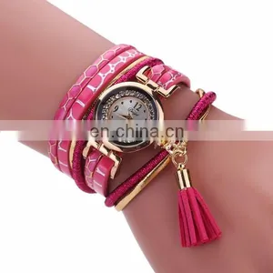 Yiwu Wholesale Lady Wrist Watch China Watch Factory thumbnail-4