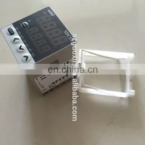 Temperature Controller C15TC0LA0100 thumbnail-1