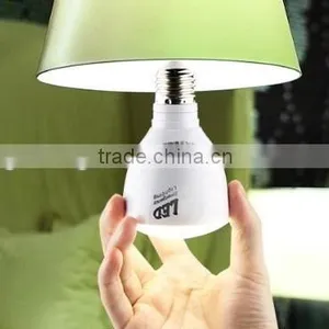 Bulb Rechargeable Led Lamp E27 220lm 5w Plastic Housing 4-6 Hours After Full Charge ce Rohs , Rechargeable Emergency Lamp Bulb thumbnail-5