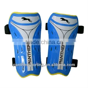 Professional Lightweight Comfortable Soccer Shinguard thumbnail-1