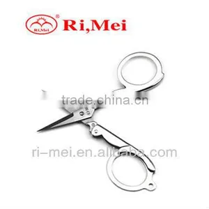 Small Size Sharp Traveling Scissors thumbnail-1