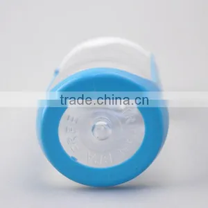 Plastic Sports Water Bottle With Top Handle thumbnail-5
