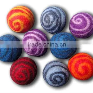 Felt Juggling Ball thumbnail-1
