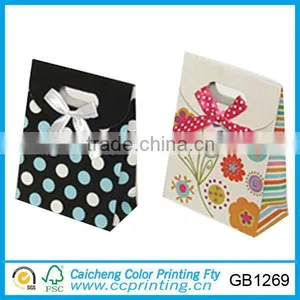 Mini Paper Gift Bag With Bow-knot thumbnail-1