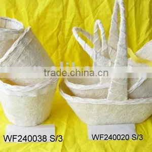 Fiber and Moss Flowerpot thumbnail-1