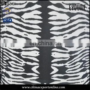 2017 Zebra Pattern Elastic Jacquard Deep V-neck Cardigan thumbnail-5