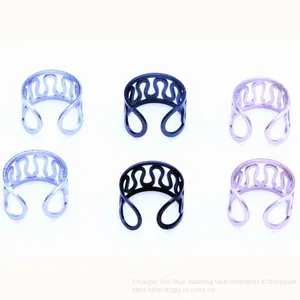 Wish Explosion Stainless Steel Hollow Nose Clip Ear Clip Painless Fake Earrings Accessories Wholesale Manufacturers thumbnail-1
