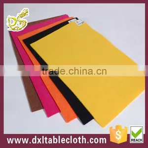 2015 Offer for PP Material pp Non-woven Fabric Pure Yellow Fabric Roll for Bags thumbnail-1