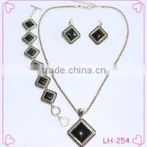 Earring+Bracelet+Necklace Jewelry Set /Customize Design American and Eruozone Jewelry Set thumbnail-1