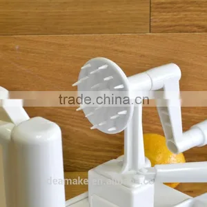 Spiral Slicer As Seen On tv New 2015 Spirooli Vegetable Slicer thumbnail-2
