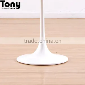 Classic Furniture Tulip Coffee Table thumbnail-6