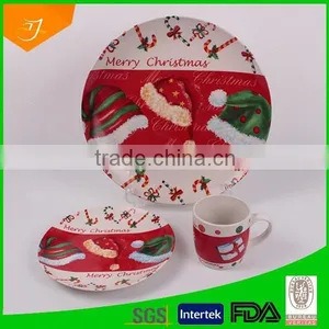 Dinner Ware With Christmas Hat thumbnail-1