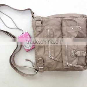 Newest Wholesale Fashion Leisure Handbags From Qualified Bag Manufacturer thumbnail-1