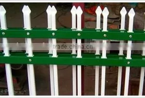 Palisade Fencing thumbnail-3
