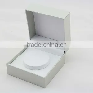 Custom White Jewelry Box / Pearl Bracelet Box thumbnail-1
