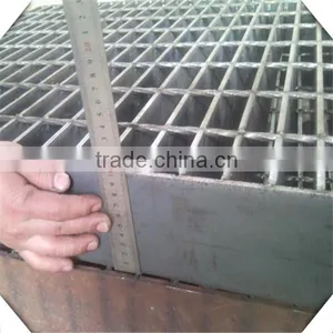 Qiangyu Hot Sale Galvanized Welded Wire Mesh / Epoxy Coated Welded Wire Mesh thumbnail-5