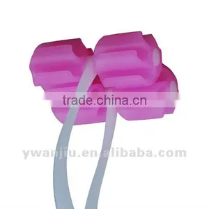 Supply Fashion Plastic Face Massage Roller Smll Order thumbnail-1