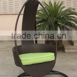 New Design Rattan Outdoor Garden Swing for Sale thumbnail-1