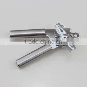 Stainless Steel Handle Multipurpose Cooking Manual Can Opener thumbnail-1