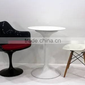 Cafe Replica Classic Tulip Armchair Fiberglass Chair Designed by Eero Saarinen thumbnail-6