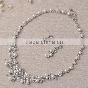 Latest Boutique Jewelry Sets For Women Alloy Pearl Bridal Jewelry Set Wholesale thumbnail-4