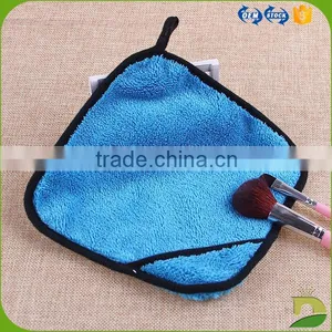 100% Microfiber Soft Square Makeup Cleansing Cloth thumbnail-2