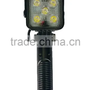 Factory Direct Offer High Quality Auto LED Light IP68 Waterproof 15W Rechargeable Portable LED Work Light thumbnail-2