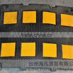 500*600*50mm Traffic Removable High Quality Speed Hump/ European Standard High Strength Road Speed Bump for Safety thumbnail-3
