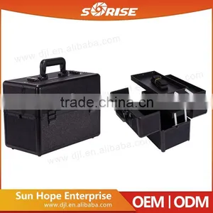 Factory Price Hairdressing Artist Portable Aluminum Makeup Box thumbnail-4