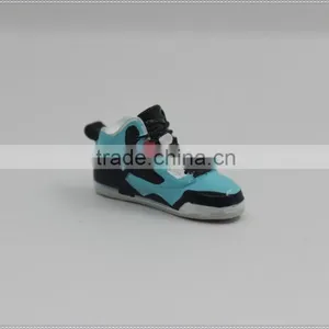 Wholesale Price Fast Delivery Christmas Promotion Item Keychain/3d Mini Kobe Shoe Keychain thumbnail-1
