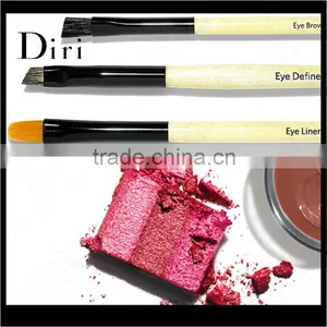 Diri Single Small Cosmetic Eye Shadow Brush thumbnail-4