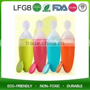 Wholesale OEM Silicone Baby Bottle Spoon With Storage Cap Easy For On-the-go Baby Accessories thumbnail-2