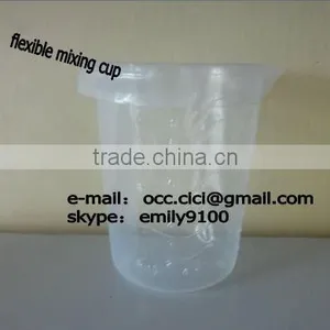 Flexible Mixing Cup With Holder thumbnail-1