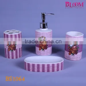 China Supplier Colorful Bathroom Accessories Set thumbnail-6