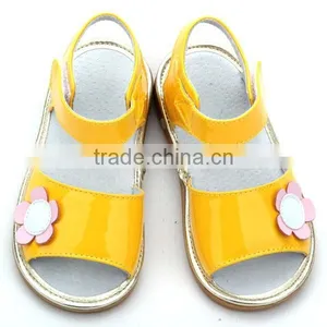 Squeaky Shoes Children Shoes thumbnail-4