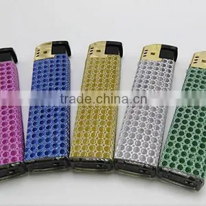 Bright Colors Gold Cap Windproof Cigarette Case With Win Lighter Rhinestone thumbnail-5