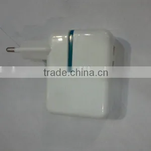 Universal Travel Adaptor With 2 USB Output thumbnail-1
