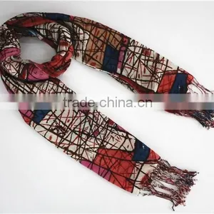 Geometry Pattern Print Wool Scarf thumbnail-3