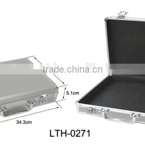 Newly Design Aluminum Cigar Packing Box Wholesale Cigar Gift Set Mini Cigar Case thumbnail-1