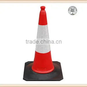 75cm Canada Standard PE Road Safety Cone thumbnail-1